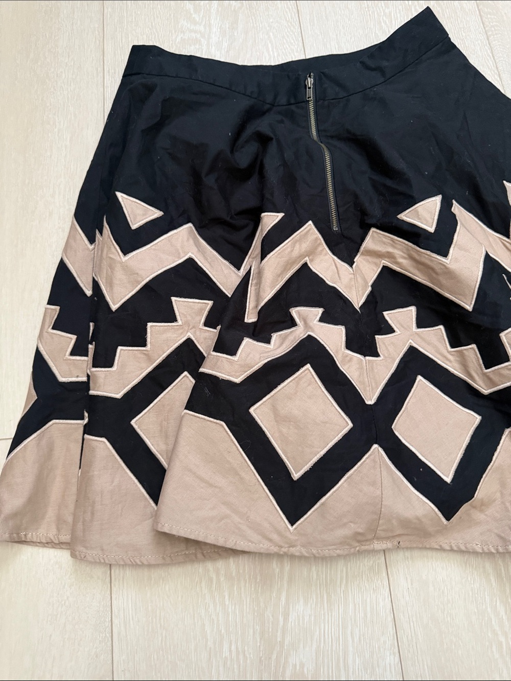 Plenty by Tracy Reese Black and Beige Geometric Circle Skirt - Picture 10 of 11